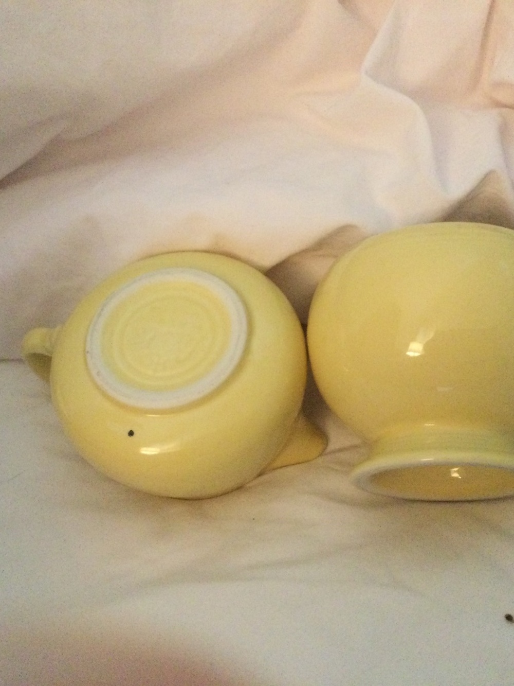 Fiesta  Sugar and Creamer light yellow